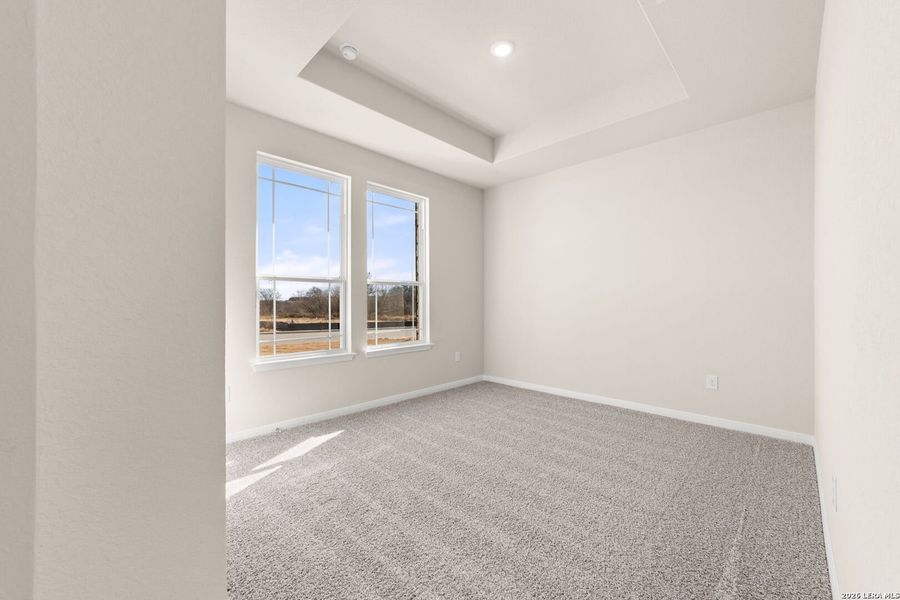 Spacious, unfurnished interior of a new home in Bonita Vista, Pleasanton (Image 12).
