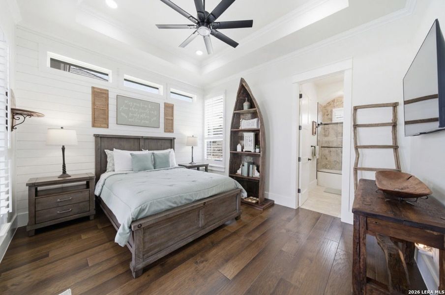 Furnished interior view inside a new home in , New Braunfels (Image 12).