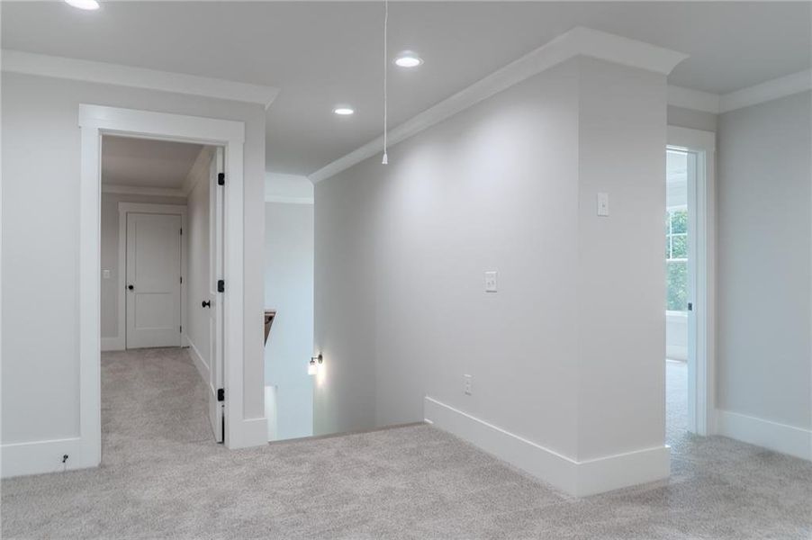 Spacious, unfurnished interior of a new home in Grove Park, Covington (Image 25).