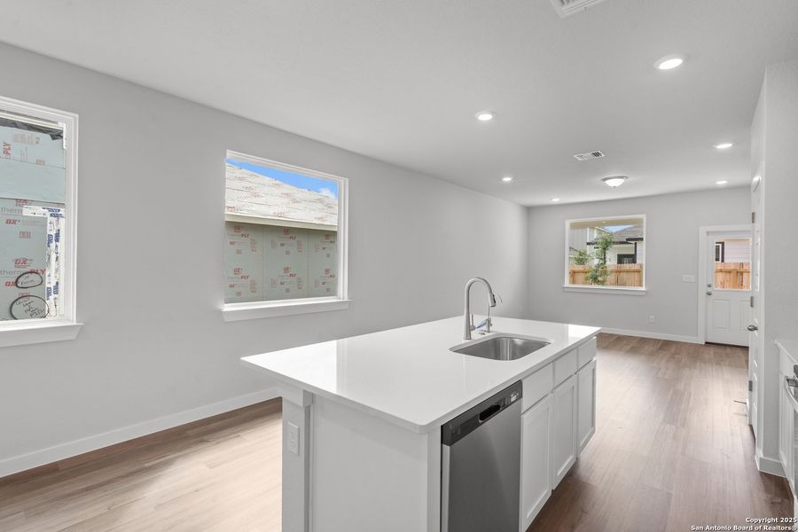 Furnished interior view inside a new home in Highland Ridge, New Braunfels (Image 4). Furnished interior view inside a new home in Highland Ridge, New Braunfels (Image 4).
