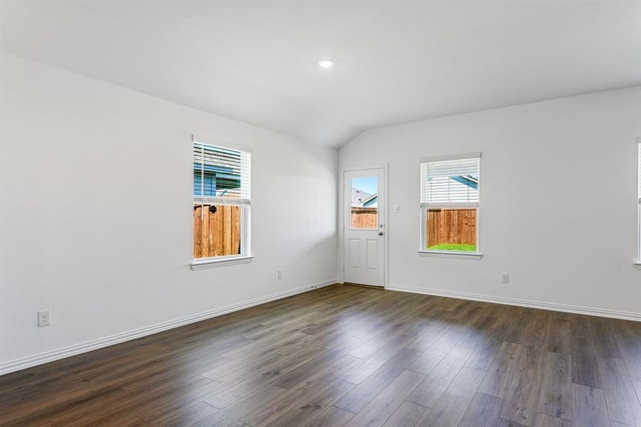 Spacious, unfurnished interior of a new home in River Ridge, Crandall (Image 20). Spacious, unfurnished interior of a new home in River Ridge, Crandall (Image 20).
