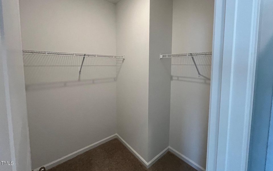 Morgan_2541_WalkIn_Closet_Wendell_Falls_