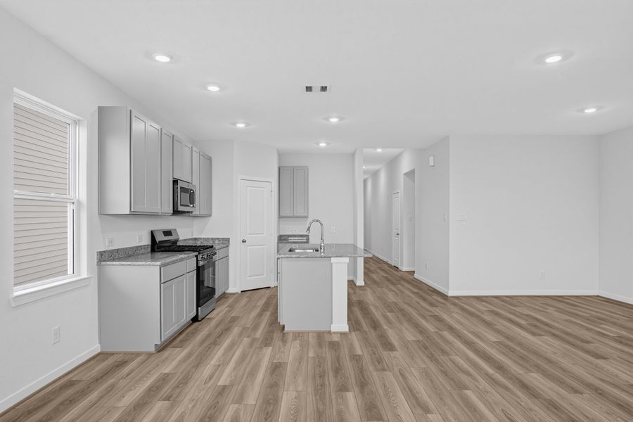 Furnished interior view inside a new home in Hockley Meadows, Hockley (Image 6).
