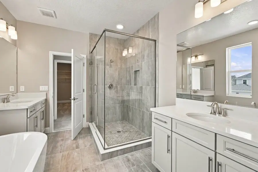 Owner's Bathroom