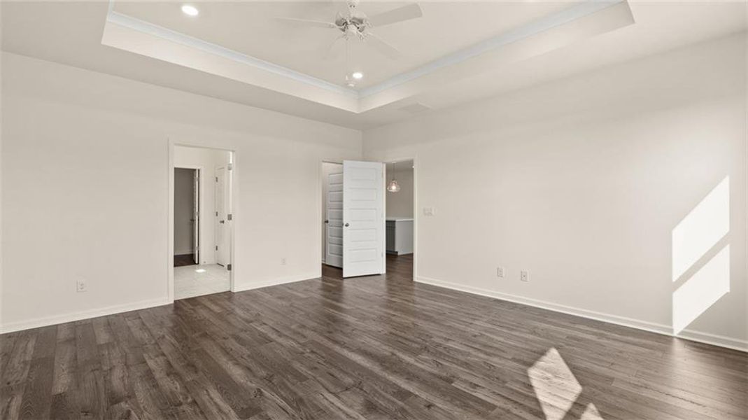 Spacious, unfurnished interior of a new home in Westland, Bogart (Image 19). Spacious, unfurnished interior of a new home in Westland, Bogart (Image 19).
