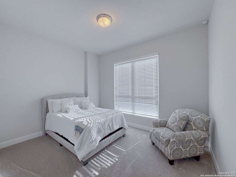Furnished interior view inside a new home in Cibolo Canyons 50', San Antonio (Image 31). Furnished interior view inside a new home in Cibolo Canyons 50', San Antonio (Image 31).