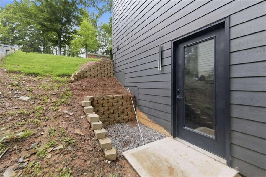 Exterior details and patio area of a home in , Atlanta (Image 34).