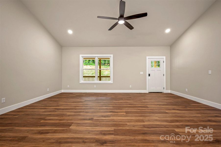 Spacious, unfurnished interior of a new home in , Flat Rock (Image 14).