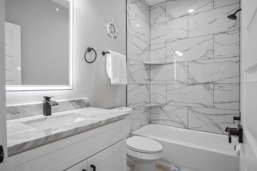 Furnished interior view inside a new home in , Bolivar (Image 8).