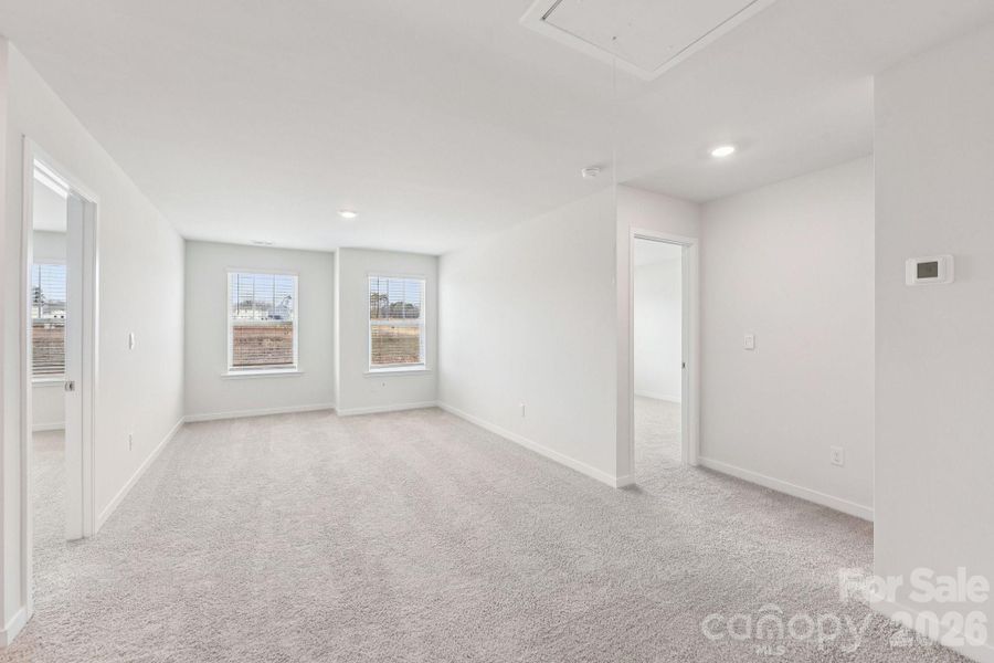 Spacious, unfurnished interior of a new home in The Hamptons at Hickory, Hickory (Image 20).