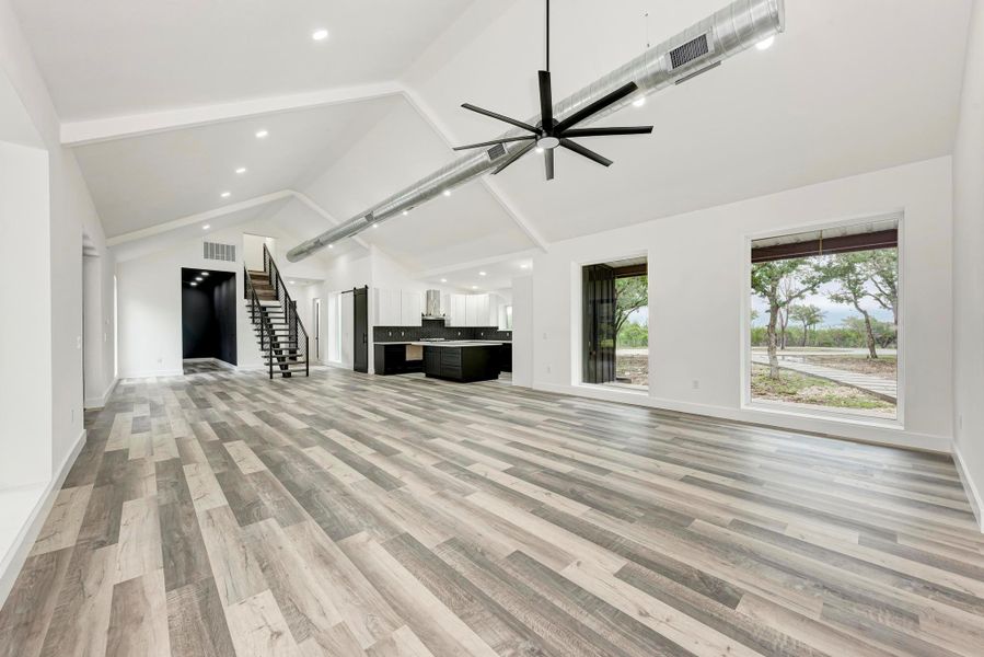 Spacious, unfurnished interior of a new home in , Bertram (Image 34).