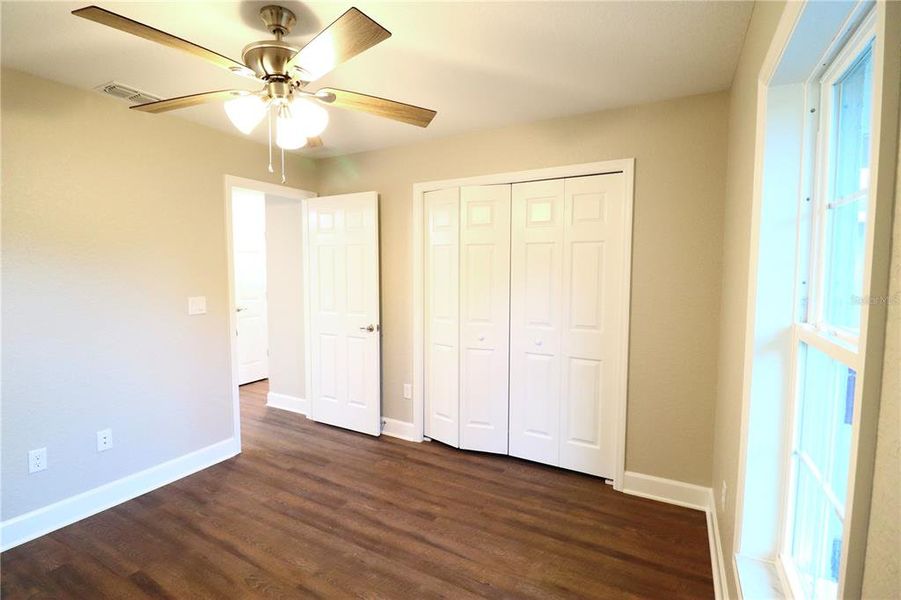 Spacious, unfurnished interior of a new home in , Summerfield (Image 21).