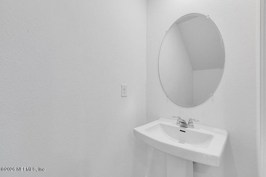 Image 38 of a home in .