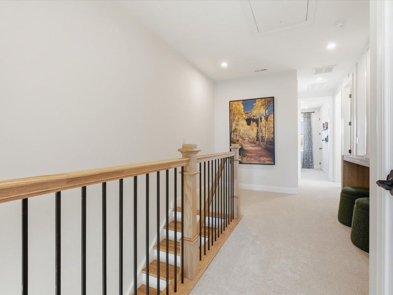 Spacious, unfurnished interior of a new home in Ross Farms, Charlotte (Image 23).