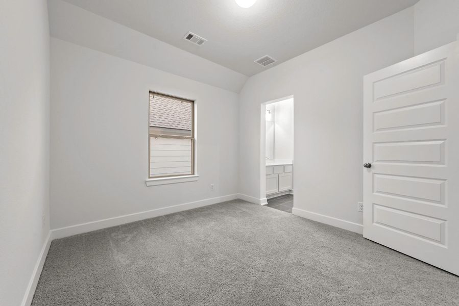 Representative image. Features, specifications, selections and colors may vary.