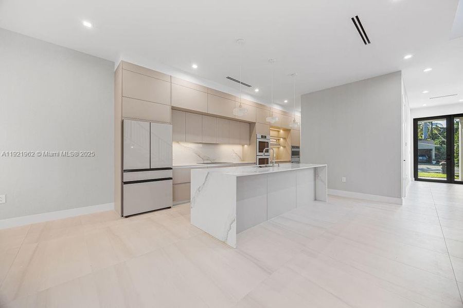 Furnished interior view inside a new home in , Fort Lauderdale (Image 14).