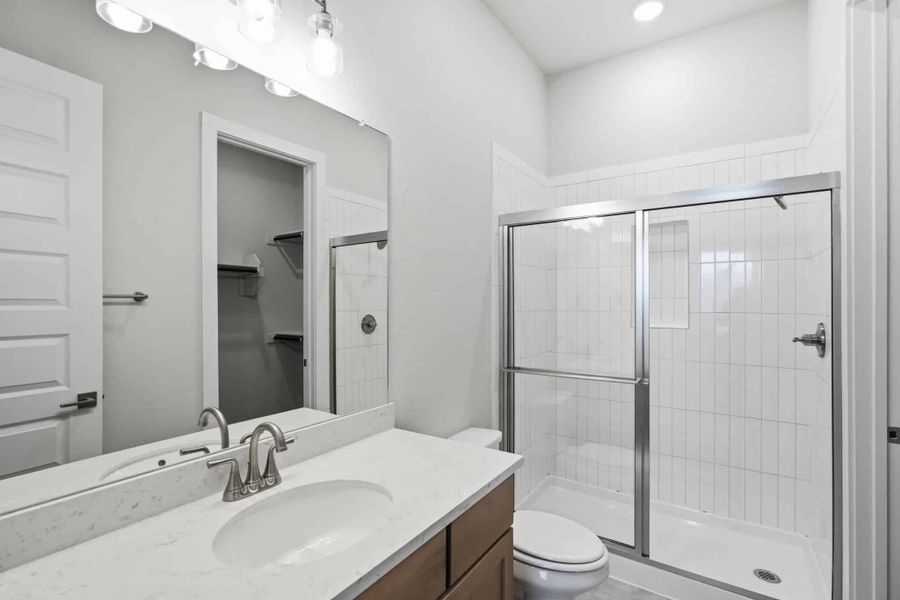 Furnished interior view inside a new home in Esperanza, Boerne (Image 17).