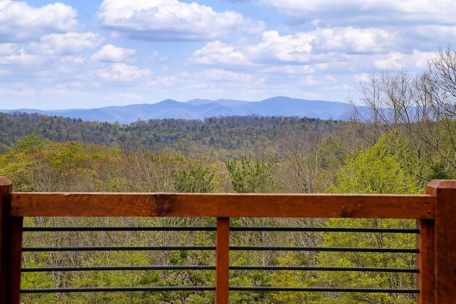 Natural landscape and outdoor views near in Blue Ridge (Image 45). Natural landscape and outdoor views near in Blue Ridge (Image 45).