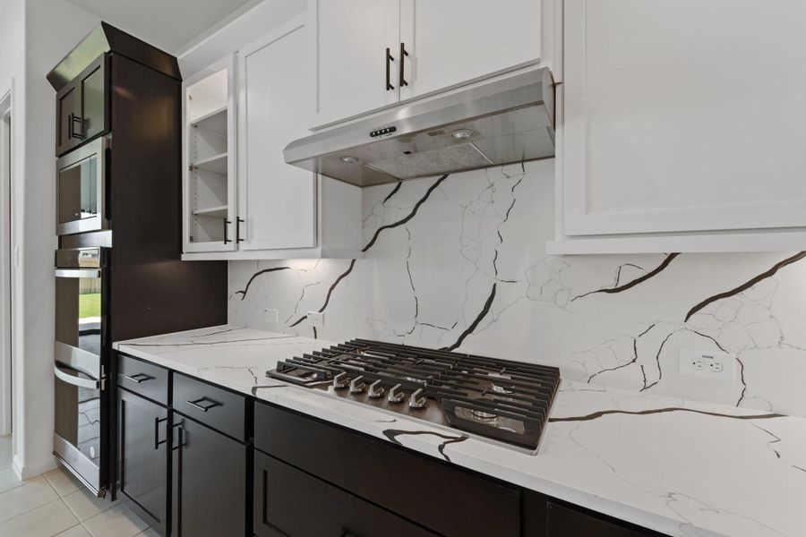 Image 36 of a home in Valencia 60'.