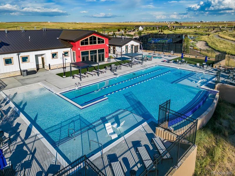 Community amenities in , Aurora (Image 19).