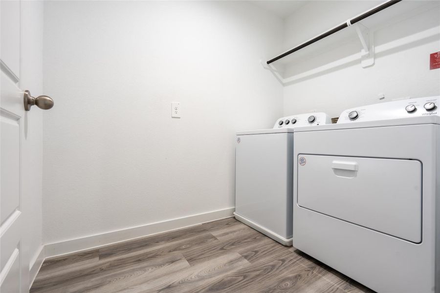 Close-up of interior finishes inside a home in City Gate, Houston (Image 15).