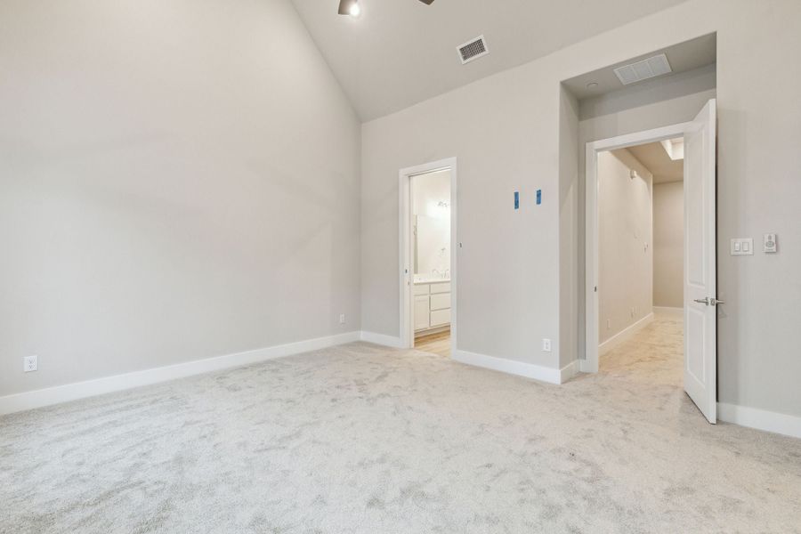 Spacious, unfurnished interior of a new home in Newman Village Townhomes, Frisco (Image 19).