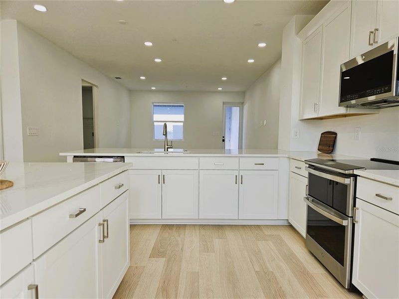 Furnished interior view inside a new home in Palmera at Wellen Park, Venice (Image 9). Furnished interior view inside a new home in Palmera at Wellen Park, Venice (Image 9).