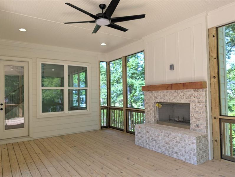 Image 36 of a home in Arden on Lanier.