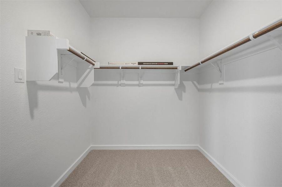 Spacious, unfurnished interior of a new home in Rolling Ridge, Van Alstyne (Image 20).