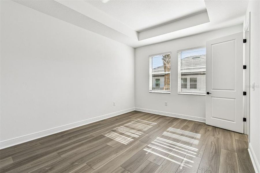 Spacious, unfurnished interior of a new home in Sweetwater at Lakewood Ranch, Lakewood Ranch (Image 21).