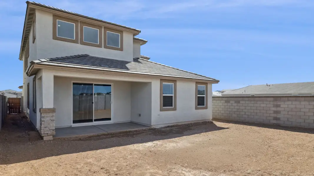 Representative exterior details of a home built from the Apache by D.R. Horton in Zanjero Pass, Glendale (Image 4).