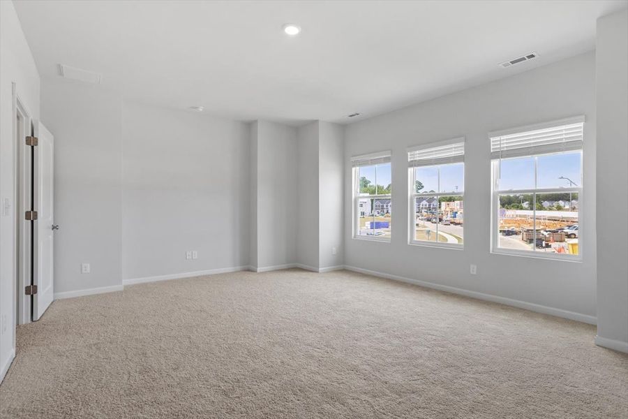 Spacious, unfurnished interior of a new home in West Main Townhomes, Sanford (Image 20).