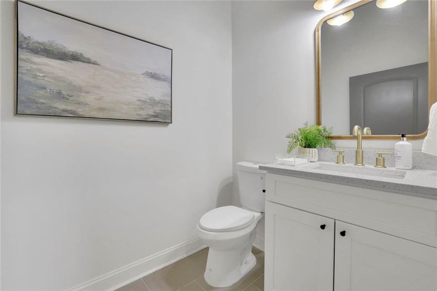 Furnished interior view inside a new home in , Atlanta (Image 9).