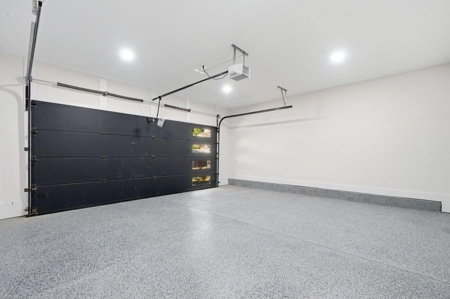 Spacious, unfurnished interior of a new home in , Decatur (Image 51).