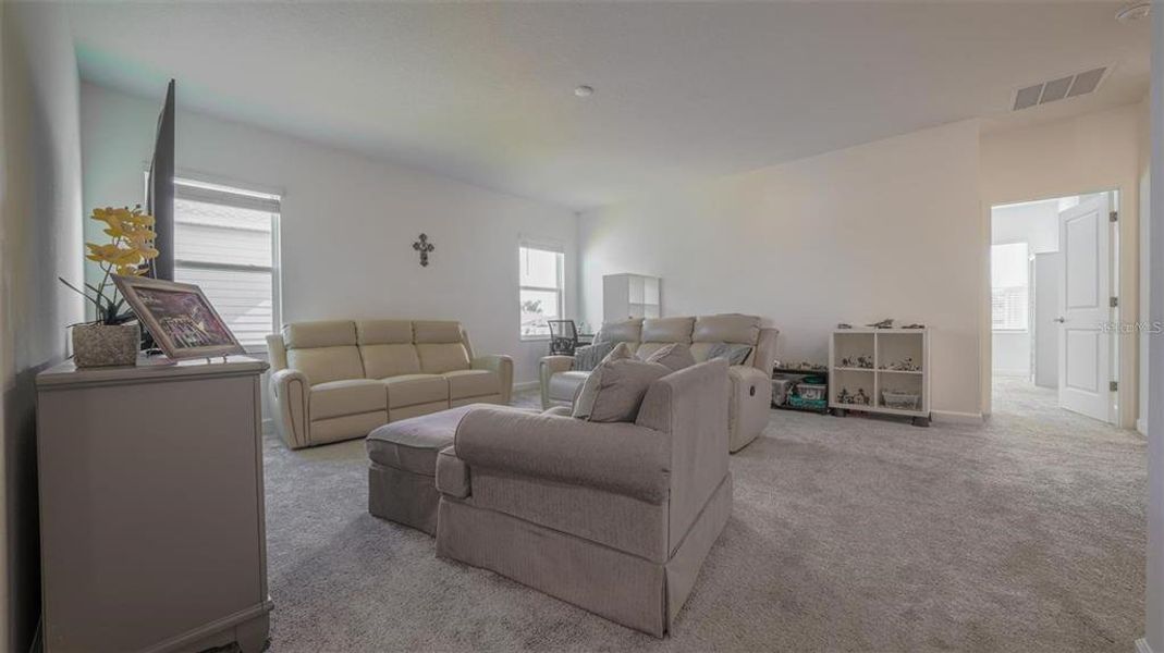 Furnished interior view inside a new home in , Davenport (Image 30). Furnished interior view inside a new home in , Davenport (Image 30).
