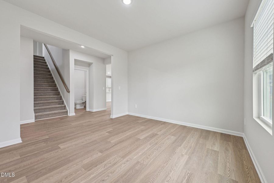 8-web-or-mls-Raleigh - River Glen - 719