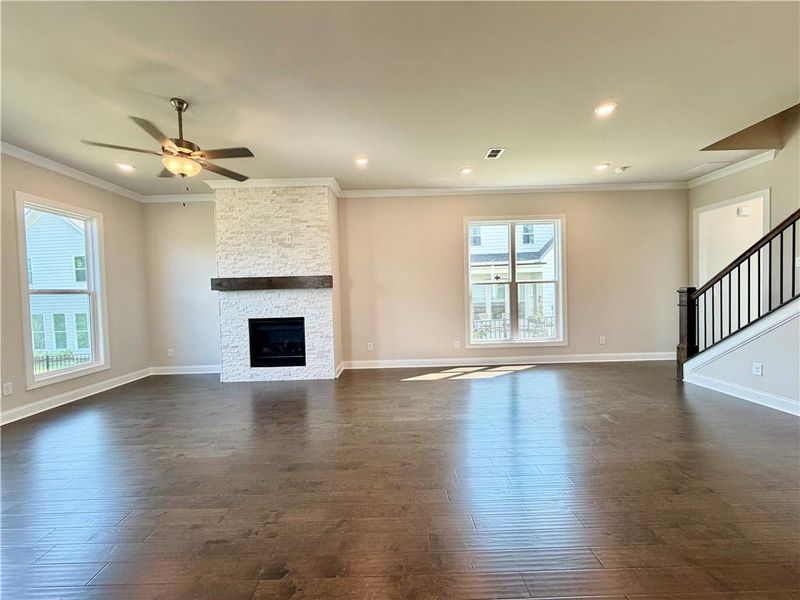 Spacious, unfurnished interior of a new home in Palisades Single Family, Cumming (Image 17).