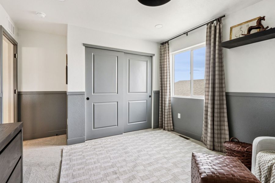 Furnished interior view inside a new home in Trailside, Timnath (Image 30).