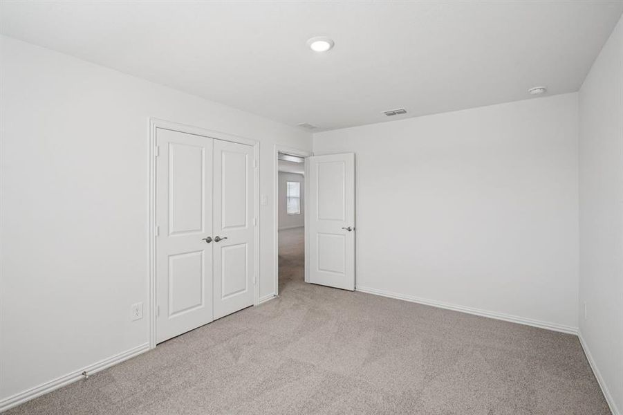 Photo is not of the actual home, but is an inspirational photo of builder’s model home and may depict options, furnishings, and/or decorator features that are not included.