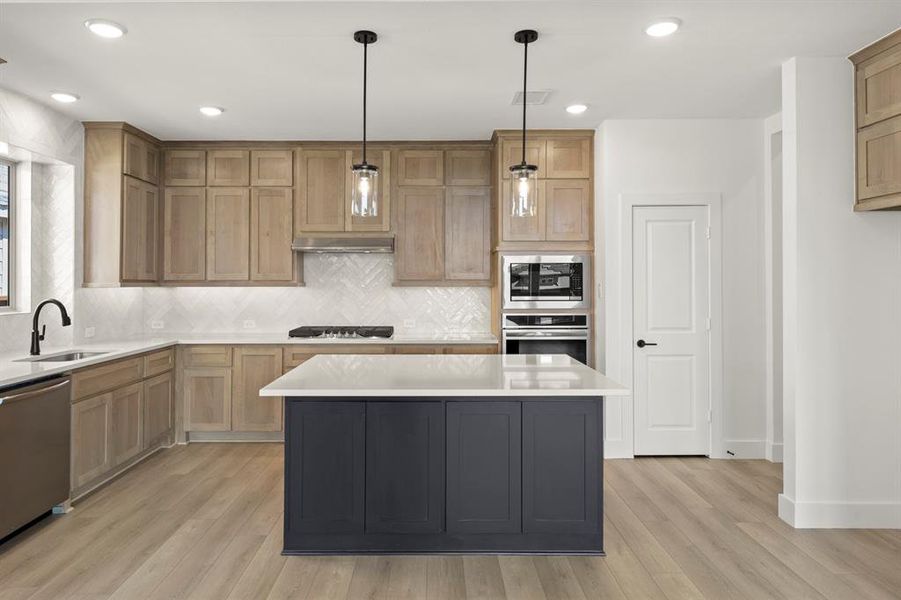 10. 1708 Possum - Kitchen 10. 1708 Possum - Kitchen