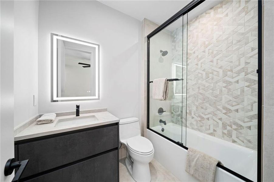 Furnished interior view inside a new home in , Atlanta (Image 80).