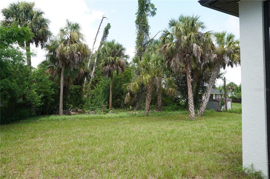 Exterior details and patio area of a home in , North Port (Image 37). Exterior details and patio area of a home in , North Port (Image 37).