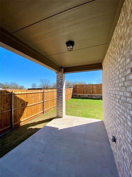 Nice covered patio is perfect for BBQ Nice covered patio is perfect for BBQ
