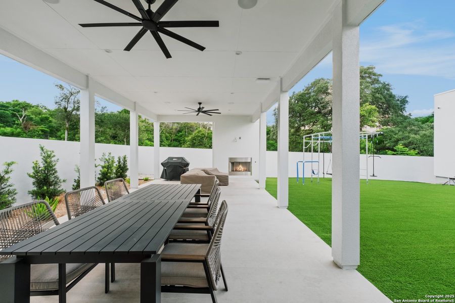 Exterior details and patio area of a home in , San Antonio (Image 12). Exterior details and patio area of a home in , San Antonio (Image 12).