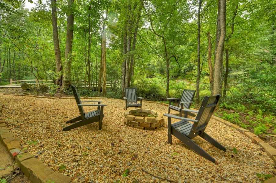 Community amenities in , Cherry Log (Image 46). Community amenities in , Cherry Log (Image 46).