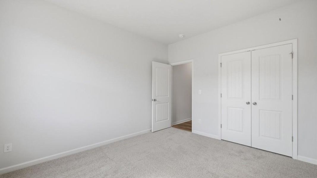 Spacious, unfurnished interior of a new home in Hamptons at Riverwood South, Dallas (Image 30).