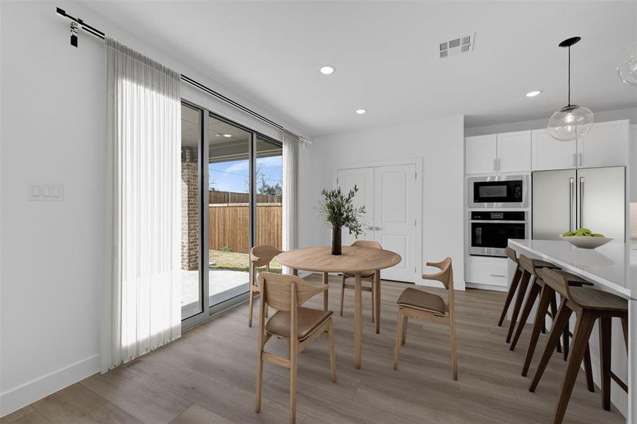 Furnished interior view inside a new home in Heritage Ranch, Sherman (Image 24).