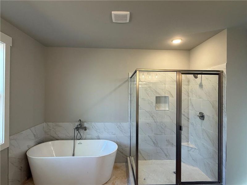 Furnished interior view inside a new home in , Monroe (Image 5).