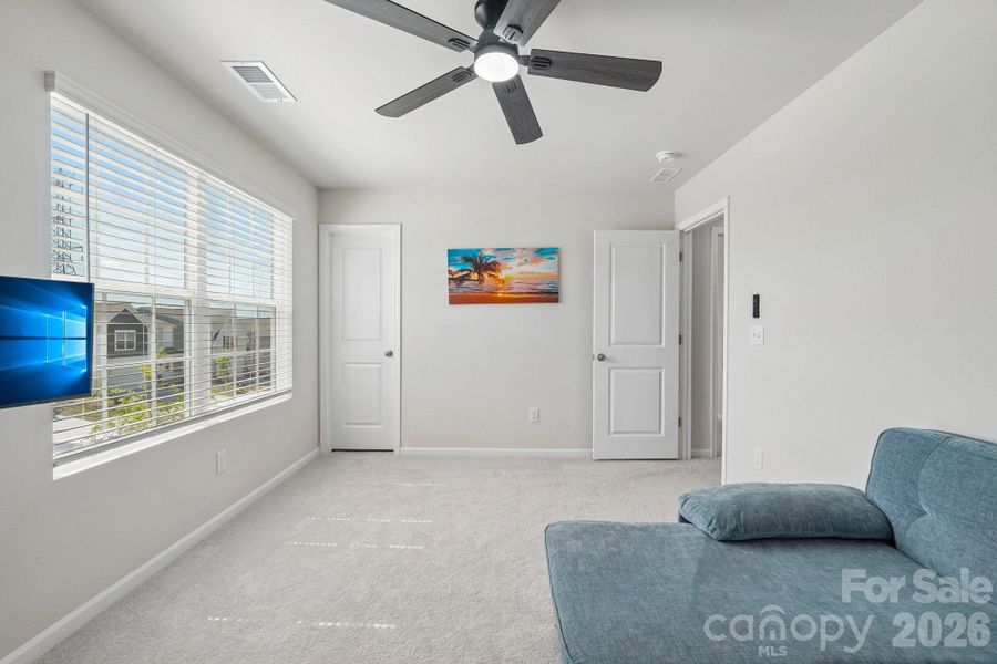 Image 27 of a home in .