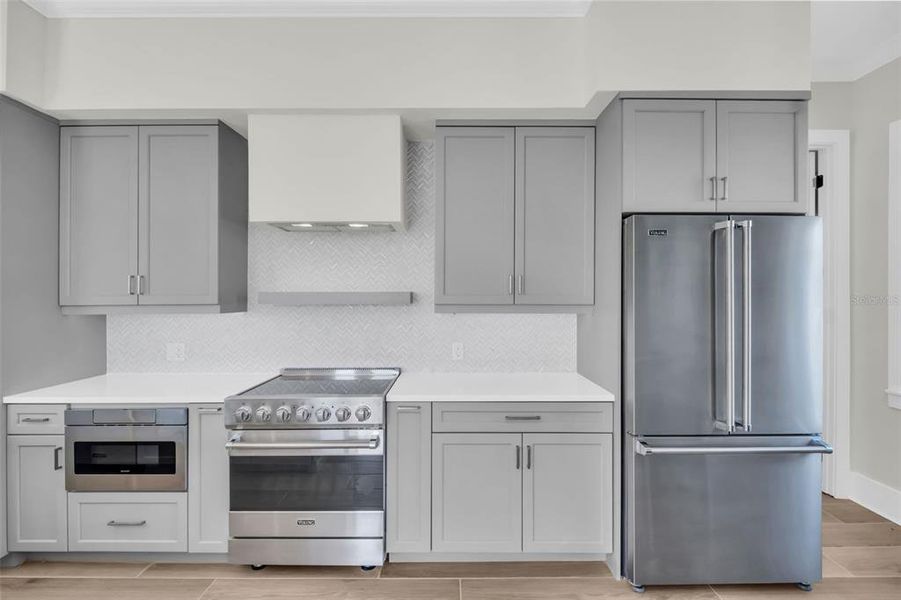 Furnished interior view inside a new home in , St. Petersburg (Image 17).